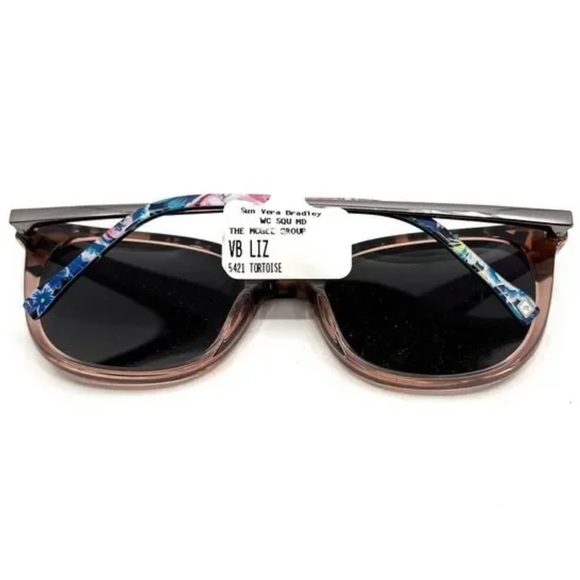 ✨🕶️Vera Bradley “Liz” Garden Grove Sunglasses ✨ - Picture 2 of 3